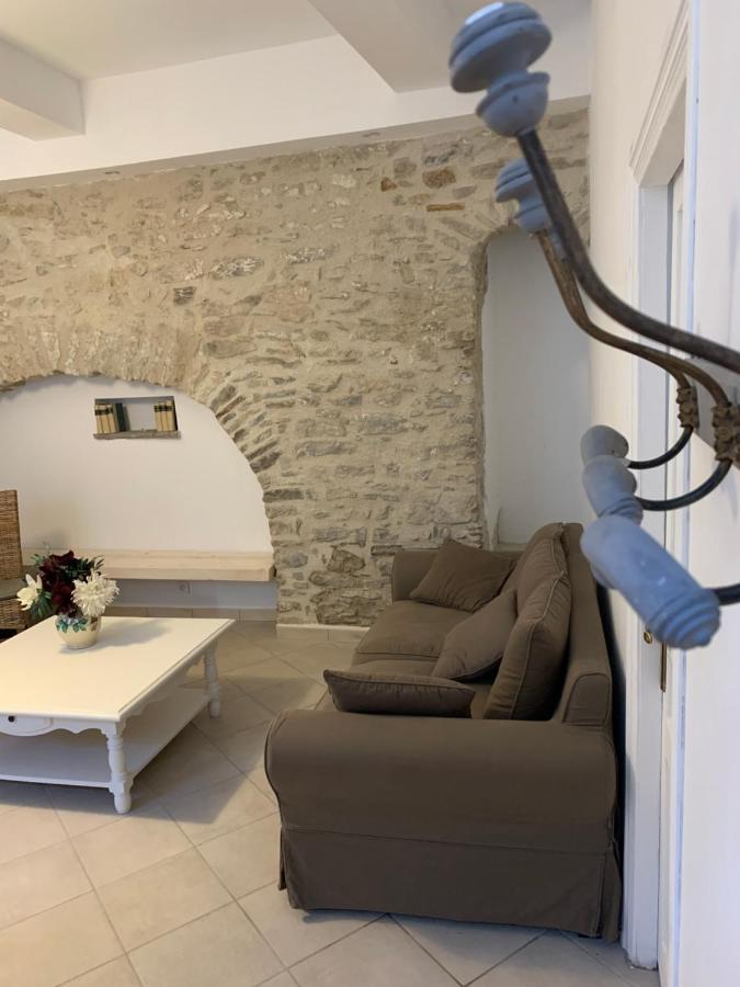 La Maison De Leontine La Liviniere Экстерьер фото