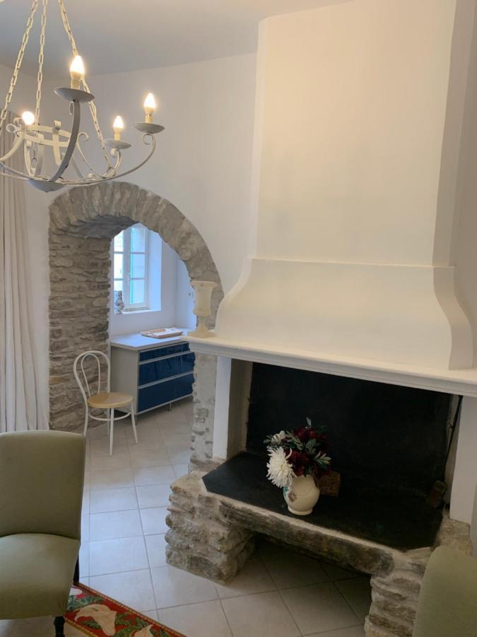 La Maison De Leontine La Liviniere Экстерьер фото