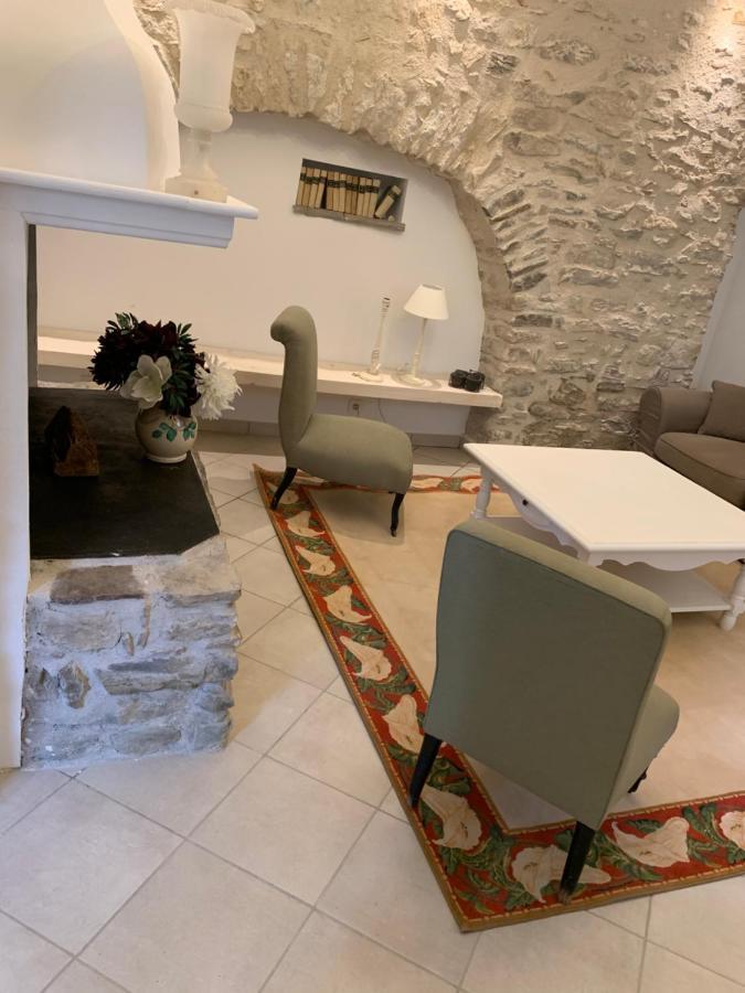 La Maison De Leontine La Liviniere Экстерьер фото