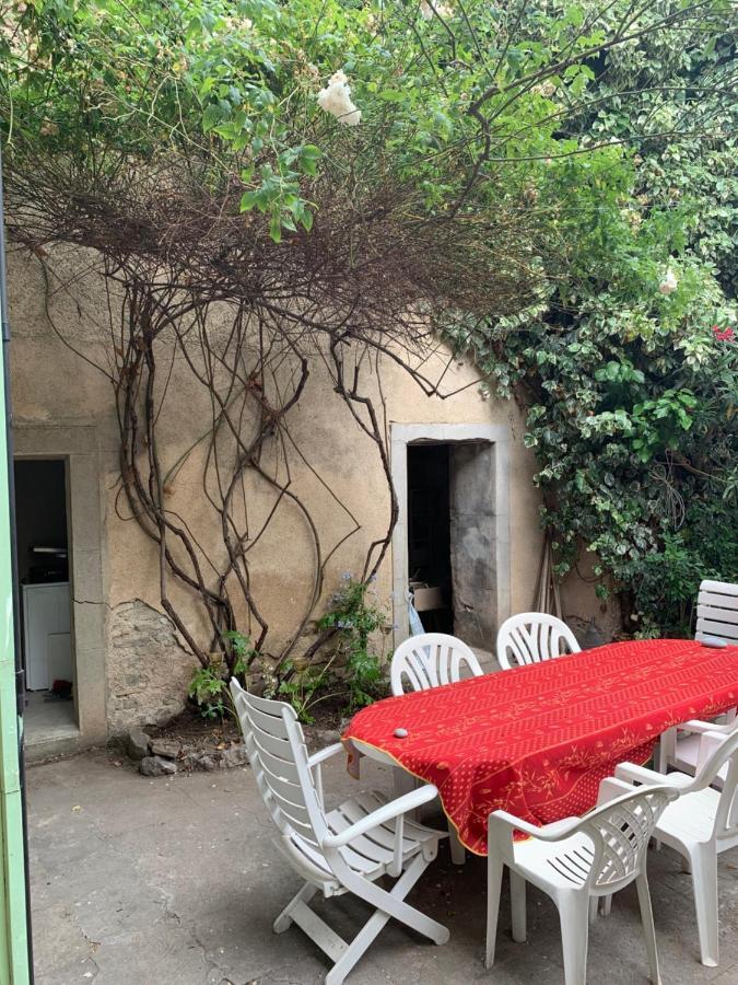 La Maison De Leontine La Liviniere Экстерьер фото