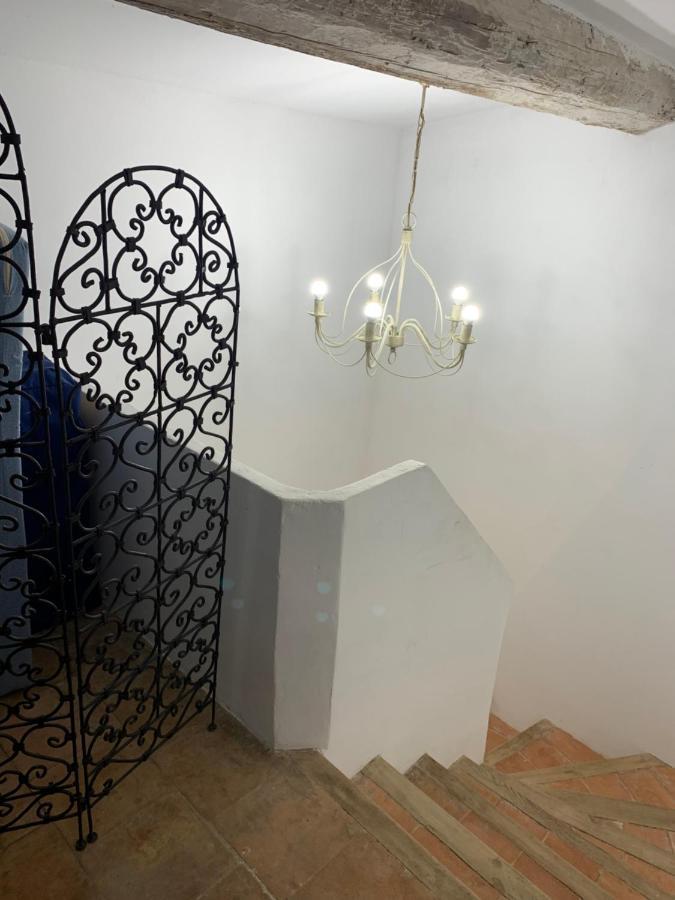 La Maison De Leontine La Liviniere Экстерьер фото